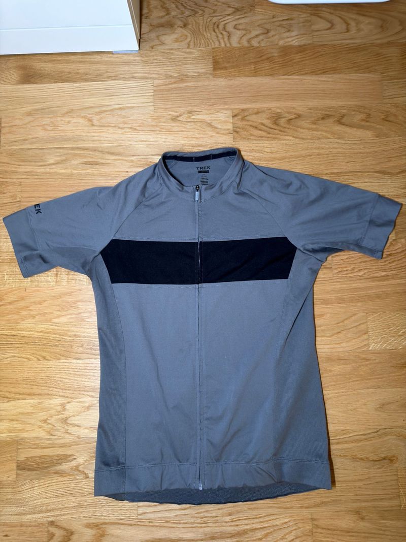 Used Trek Fahrradtrikot Größe L grau/schwarz unbenutzt Cycling Clothing