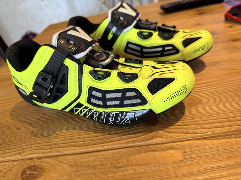 Used Vittoria Ciclismo Shoes bike — image 2 of 12