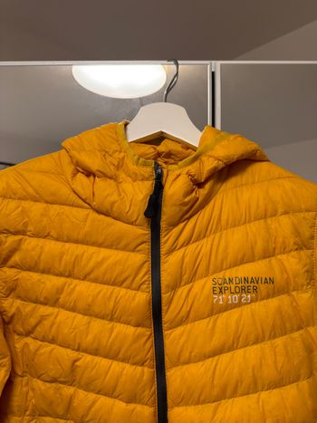 Used Scandinavian Explorer Daunenjacke Gelb Gr. L Unisex 2019 bike — image 4 of 11