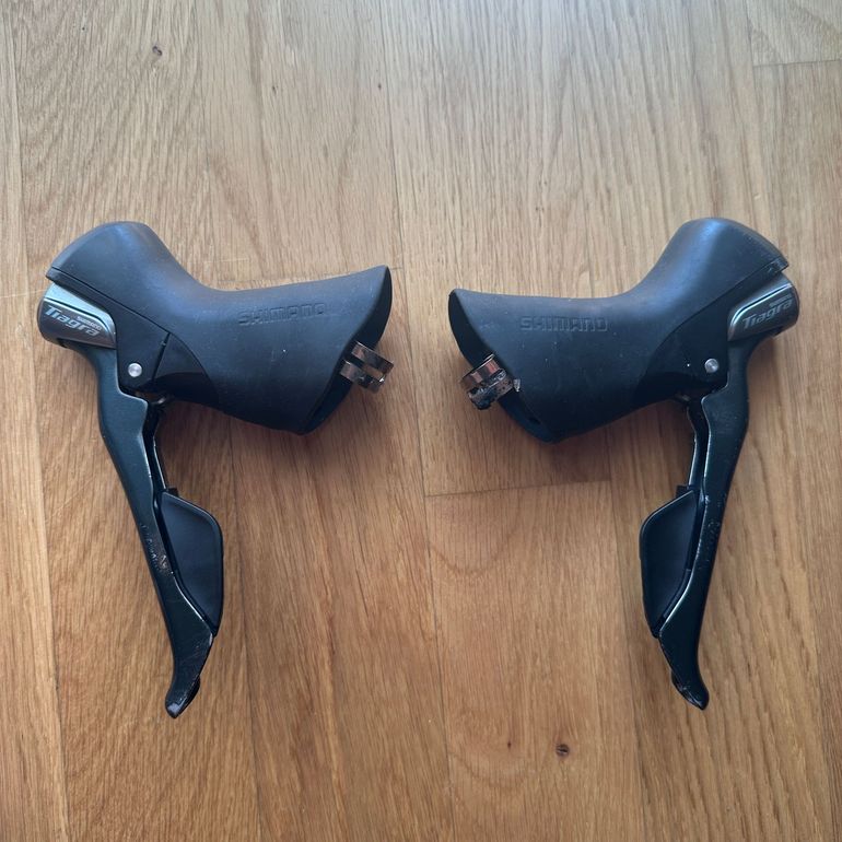 Used Shimano ST-4700 bike — image 1 of 4
