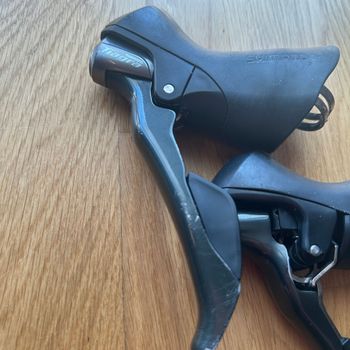 Used Shimano ST-4700 bike — image 3 of 4
