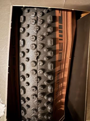 Gebrauchtes Schwalbe X-One R 27.5x1.30 2025 Tyres & Tubes