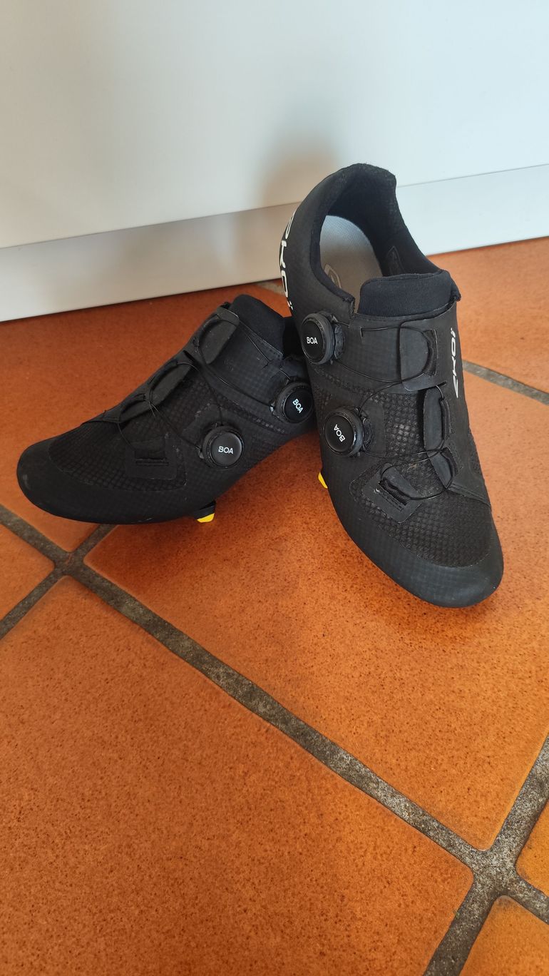Used Ekoi R4 BOA Road Cycling Shoes 2025 bike — image 1 of 4