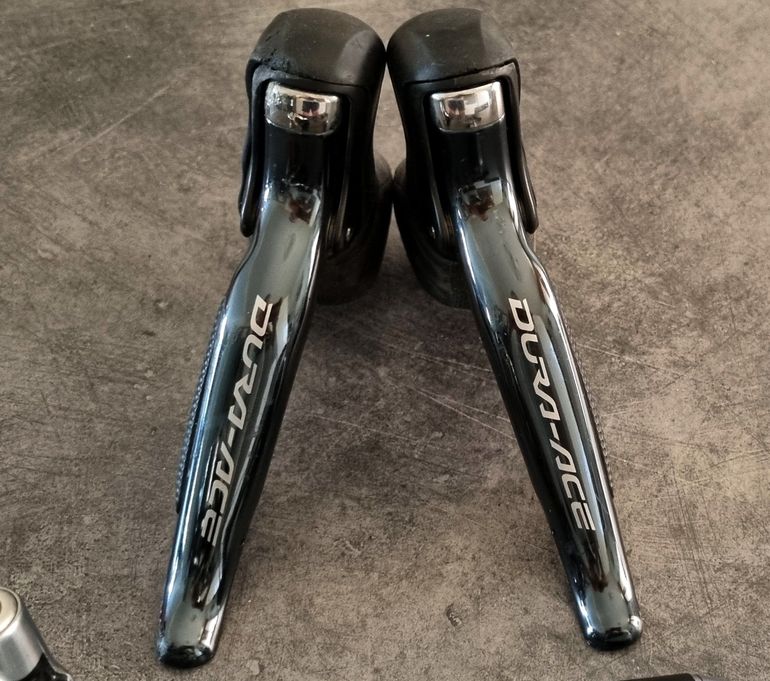 Used Shimano Dura Ace 9070 Di2 bike — image 2 of 6