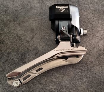 Used Shimano Dura Ace 9070 Di2 bike — image 4 of 6