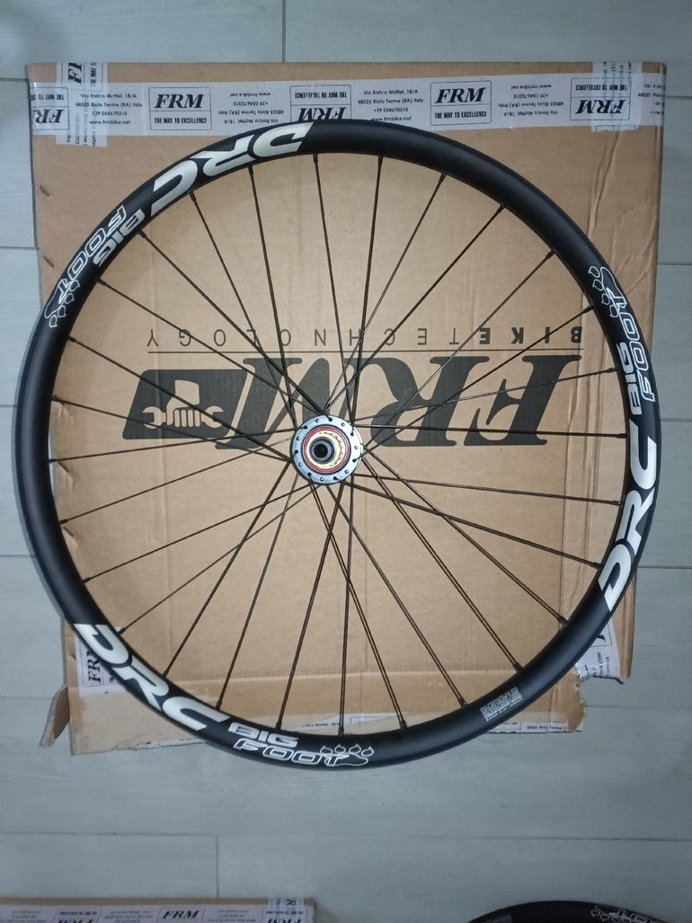 Used DRC Big Foot 29 Wheelset bike — image 8 of 9