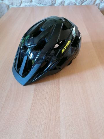 Käytetty Alpina Anzana 2023 Cycling Accessories
