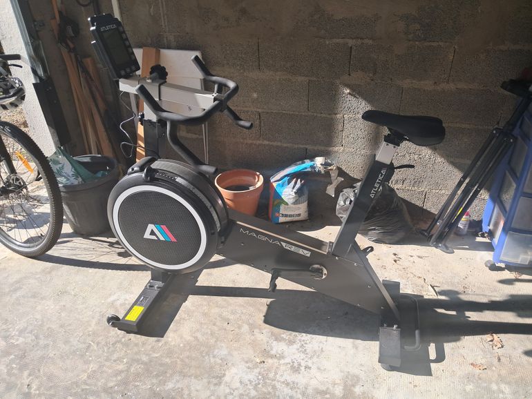 Used Atletica Magnarev 2025 bike — image 1 of 3