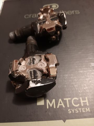 Używany Shimano M5955PD Drivetrain & Pedals