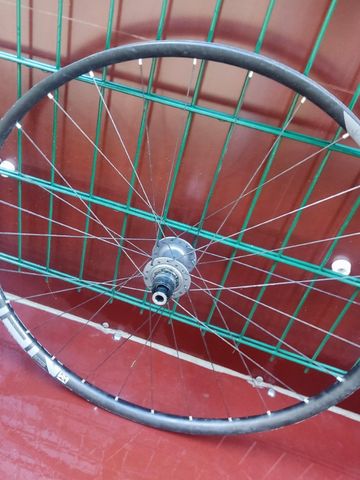 Used Chris King /Newmen Hinterrad bike — image 1 of 4