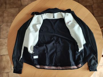 Assos Air Jacket 851 Black 2008 bike d'occasion — image 3 sur 9
