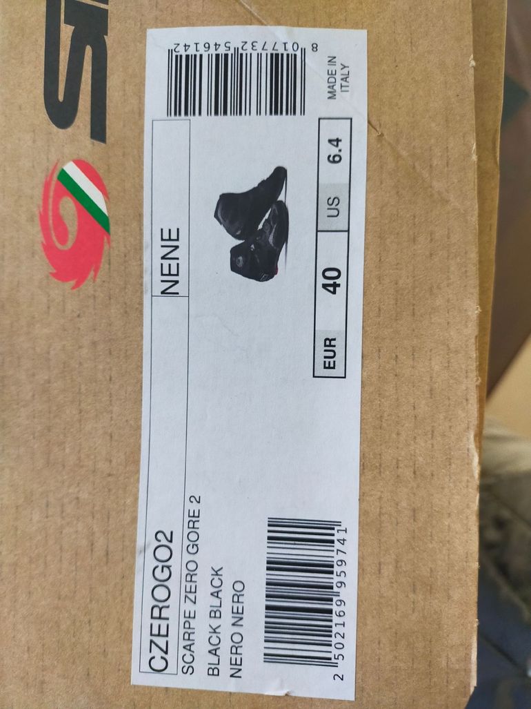 Used Sidi Scarpe Zero gore 2 bike — image 2 of 8