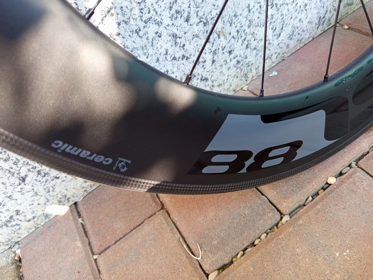Used Deda Elementi SL88ceramic 2023 bike — image 2 of 10