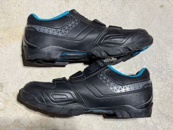 Used Shimano SH-WM64 Mountain Bike Shoes bike — image 3 of 4