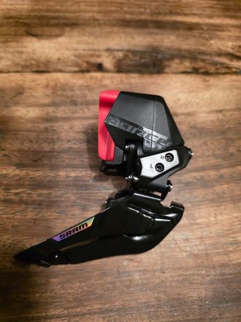 Used Sram Force AXS Front Derailleur E1 2025 bike — image 2 of 4