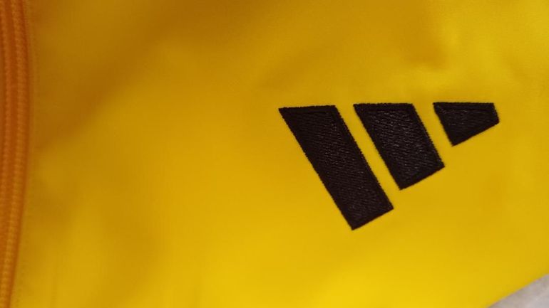 Used Adidas Tiro 24 Windbreaker Coupe vent bike — image 1 of 11