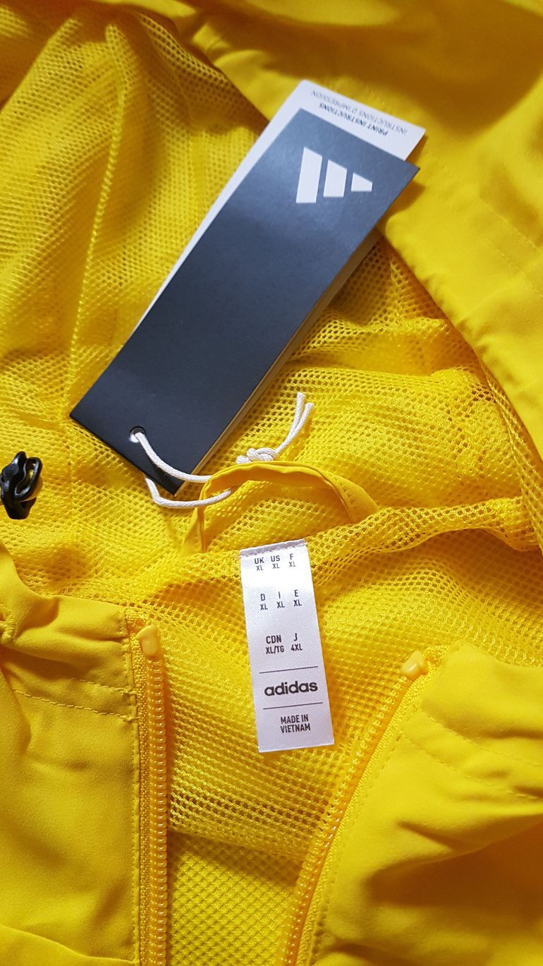 Used Adidas Tiro 24 Windbreaker Coupe vent bike — image 8 of 11