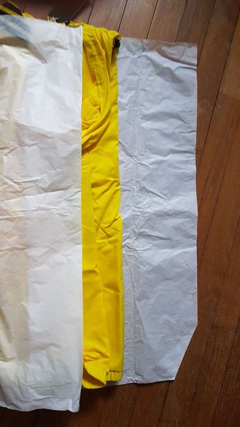 Used Adidas Tiro 24 Windbreaker Coupe vent bike — image 11 of 11