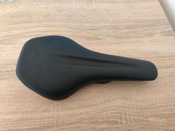 Used Syncros Belcarra R 2.0 Saddles & Seatposts