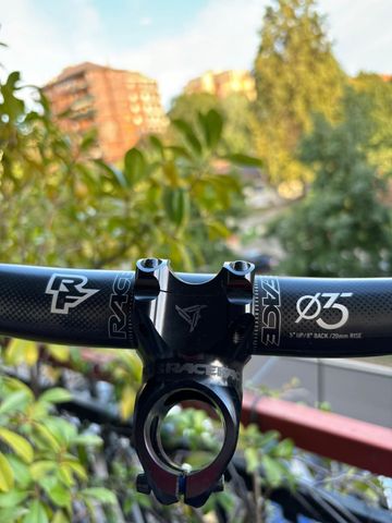 Brugt Race Face Turbine R 35 Handlebar 2025 Cockpit