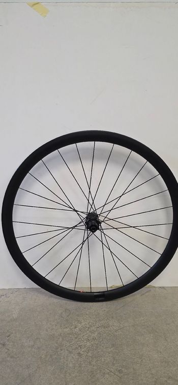 Used Dt Swiss CRD 351 SL 2024 bike — image 7 of 8