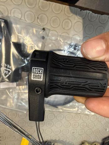Used Sram rockshox twistloc 3 position bike — image 8 of 8