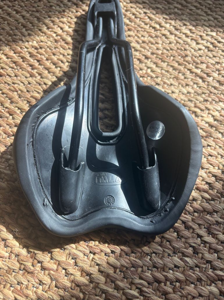 Used Selle Italia X3 Saddle Rose Edition 2025 bike — image 3 of 3