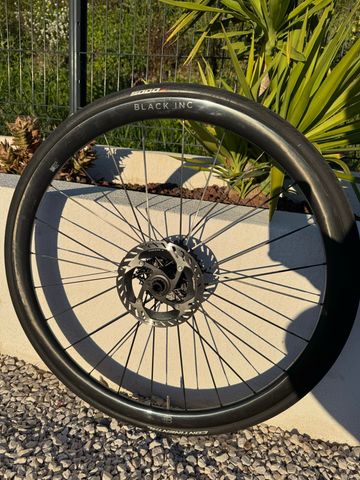 Used Black Inc 28/33 2024 bike — image 2 of 5
