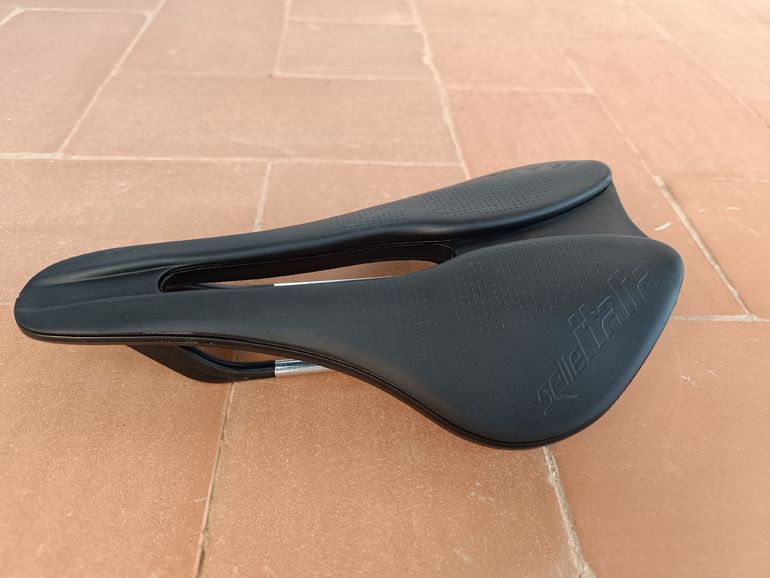Used Sella Italia boost 2026 bike — image 2 of 2