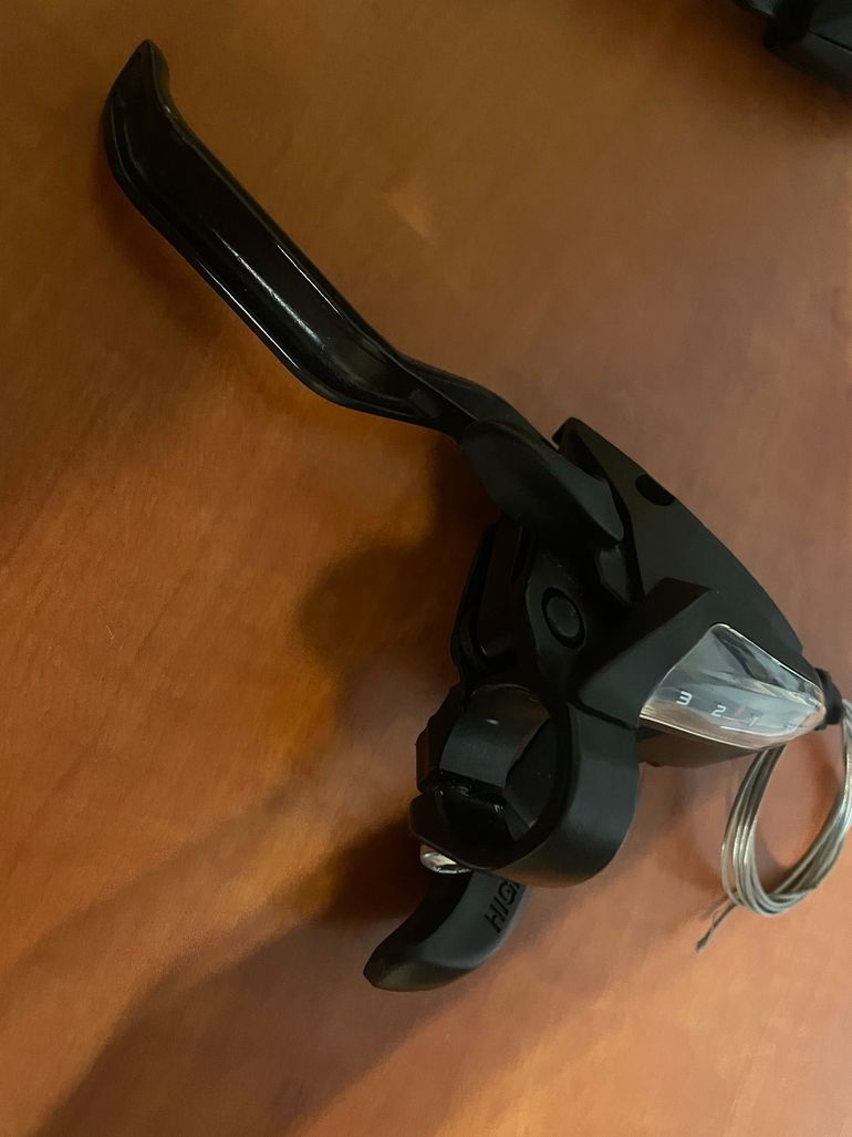 Used Shimano ST-EF 500 2024 bike — image 8 of 17