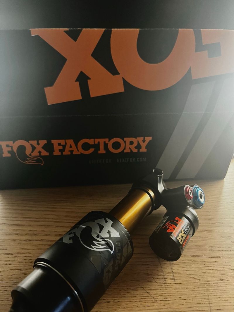 Fox X2 Factory 2024 bike usato — immagine 1 di 4