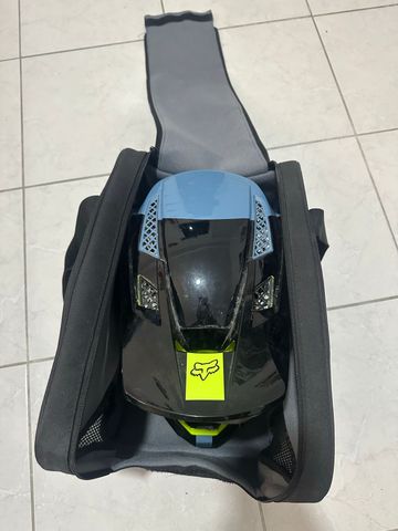 Used Fox Racing rpc 2023 bike — image 4 of 11