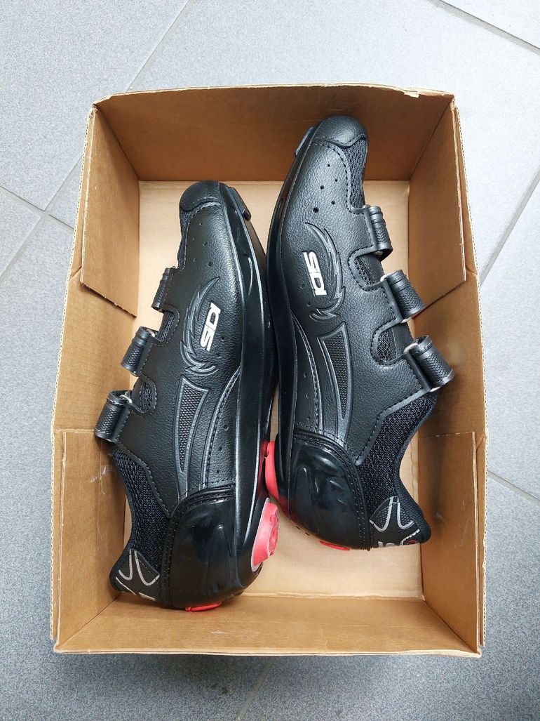 Used Sidi Zephyr bike — image 4 of 5