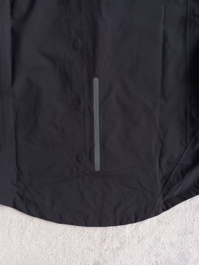 Used AGU Prime Rain Waterproof Jacket Size M Women bike — image 5 of 7