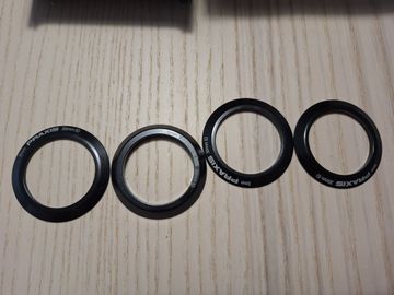 Brugt Praxis Works M30 Pressfit Bottom Bracket bike — billede 2 af 3