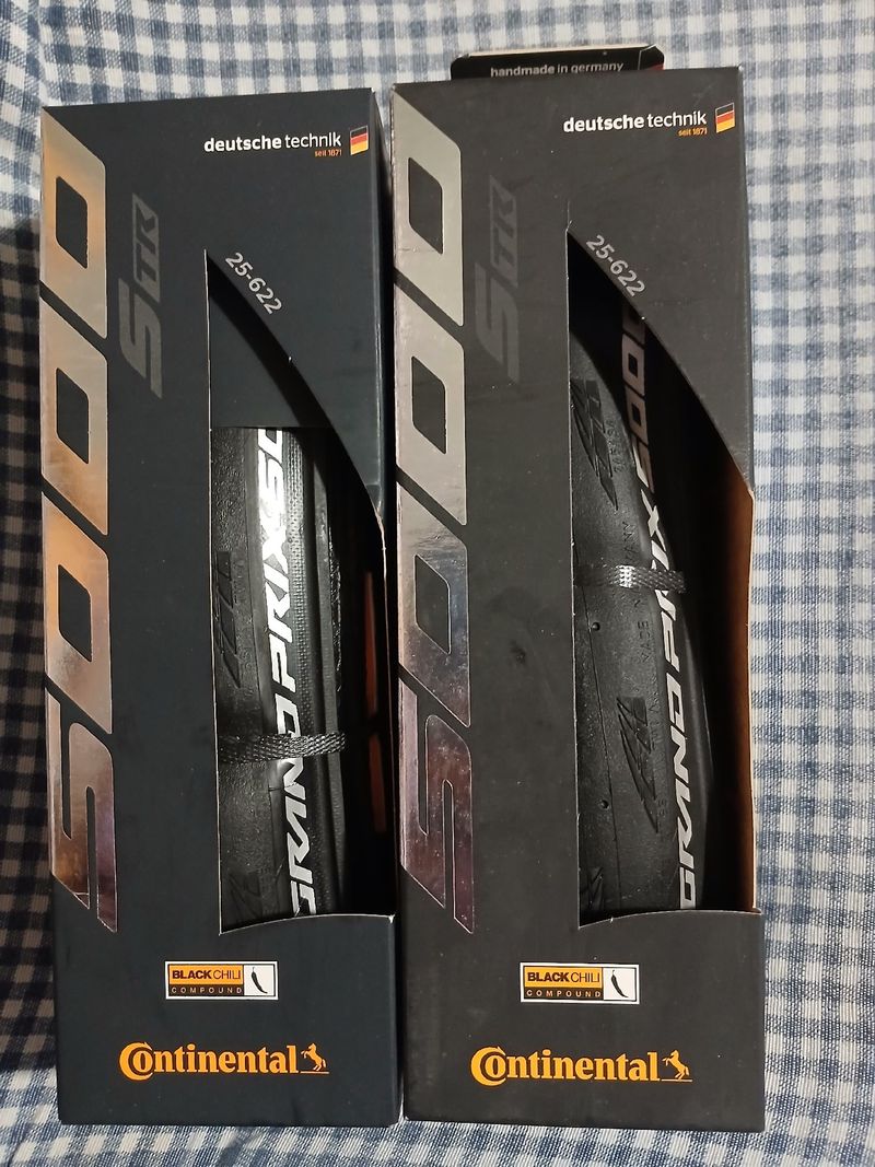 Used Continental Grand Prix 5000 Tubeless Tyres & Tubes