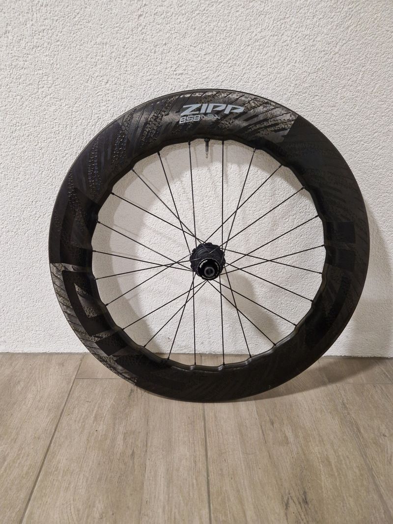 Used Zipp 858 NSW Tubeless Disc-brake 2021 Wheels