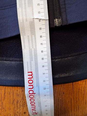 Tweedehands Rapha Giacca invernale da uomo CORE bike — afbeelding 4 van 8