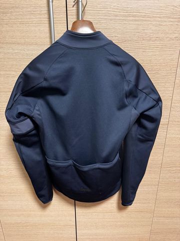 Tweedehands Rapha Giacca invernale da uomo CORE bike — afbeelding 2 van 8