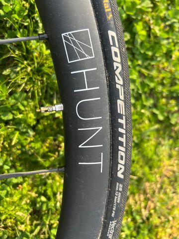 Used Hunt Wheelset 2025 bike — image 4 of 4