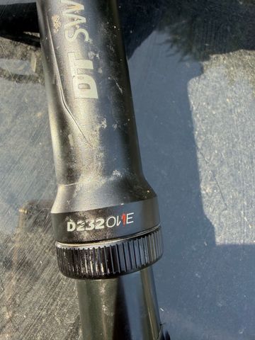 Used Dt Swiss d232one 2021 bike — image 2 of 6