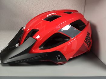 Used urge Casque ALLTRAIL Rouge Taille S/M et L/XL bike — image 1 of 2
