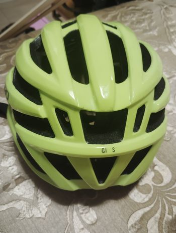 Giro, Agilis MIPS Helmet