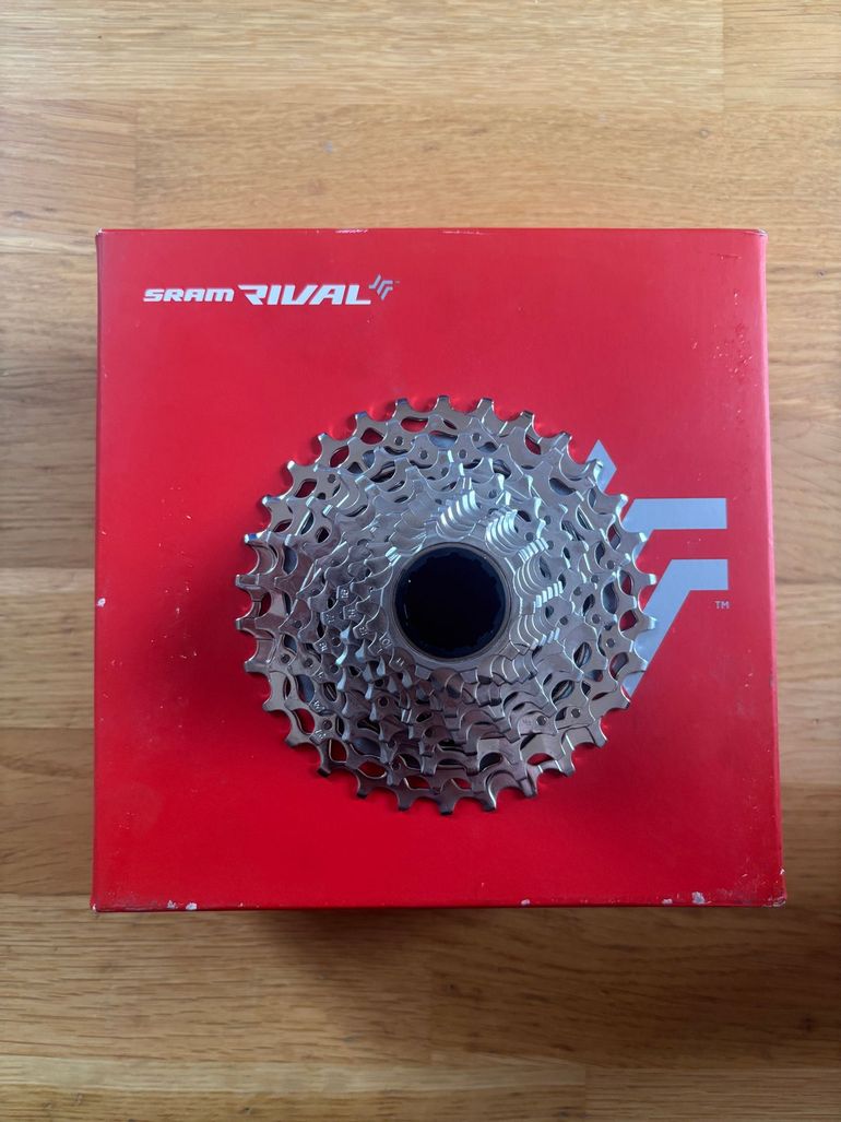 Used Sram Rival XG-1250 10-30T bike — image 1 of 3