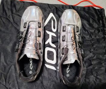 Used 100% Ekoi carbon tech bike — image 4 of 5