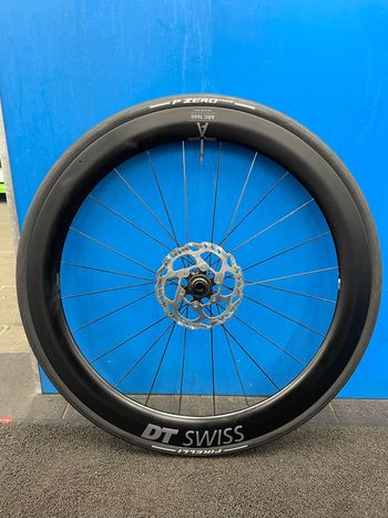 Used Dt Swiss ARC 1600 SPLINE db 55 12/142 mm Shimano 2025 bike — image 2 of 3