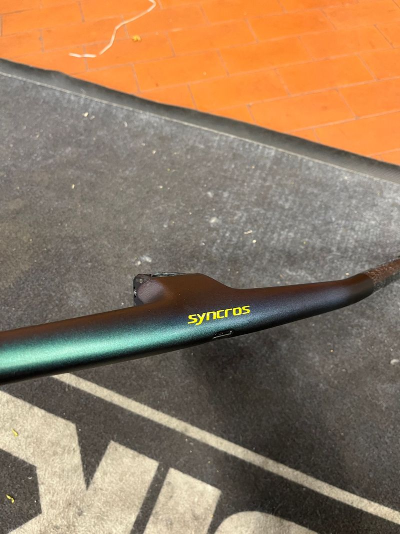 Used Syncros fraser ic sl XC 2025 bike — image 2 of 7