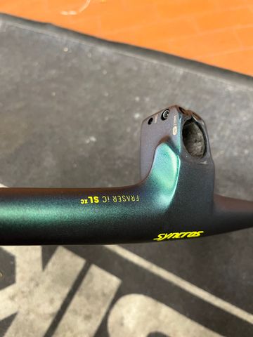 Used Syncros fraser ic sl XC 2025 bike — image 4 of 7