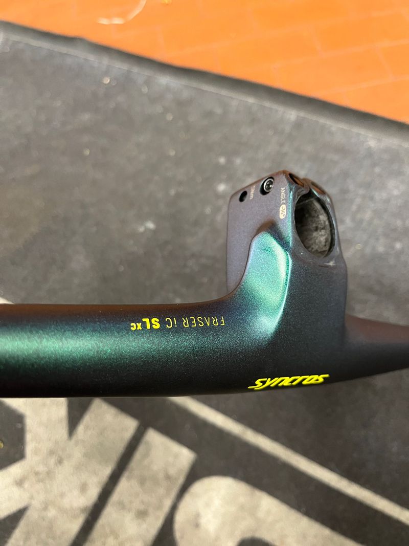 Used Syncros fraser ic sl XC 2025 bike — image 4 of 7
