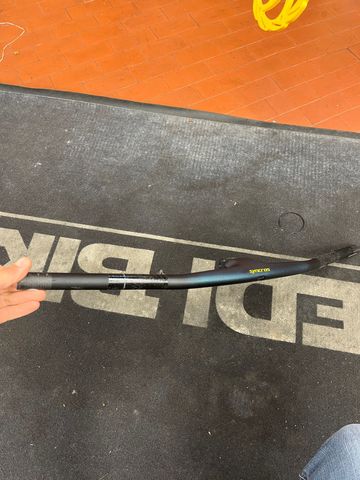 Použité Syncros fraser ic sl XC 2025 Cockpit